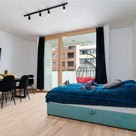 Bohemia Deluxe Апартаменты *